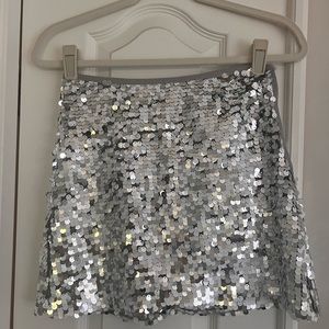 Zara XS silver sequin mini skirt